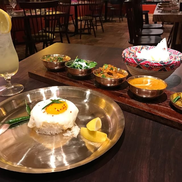 Ghar Ko Thali Set.